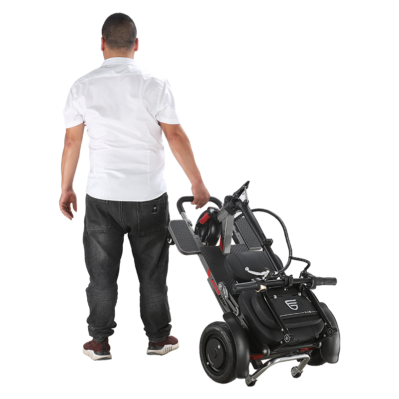 battre le scooter de mobilit&eacute;